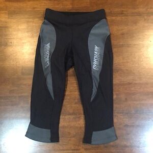 NEW Gymshark Turbo Cropped Compression Workout Leggings Black Extra Small XS